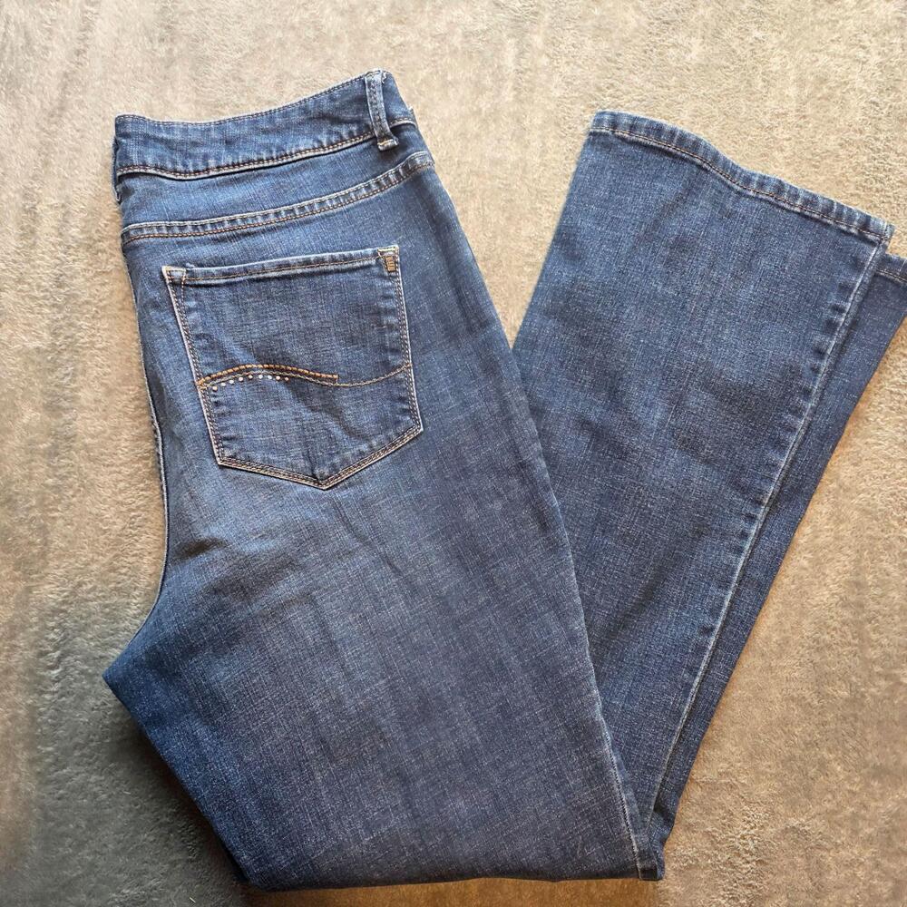 Lee Curvy Fit Bootcut Jeans Womens 14 Blue Medium Wash Mid Rise Stretch Denim